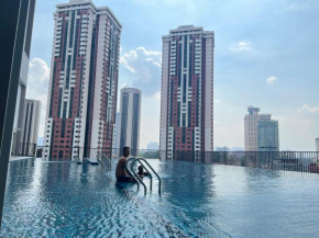 Chambers service suites klcc